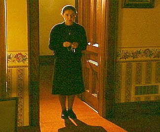 Katherine O'Sullivan as Nettie Beech in I'llBuryYouTomorrow (2002)